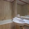 Standard Twin Room - Image 3
